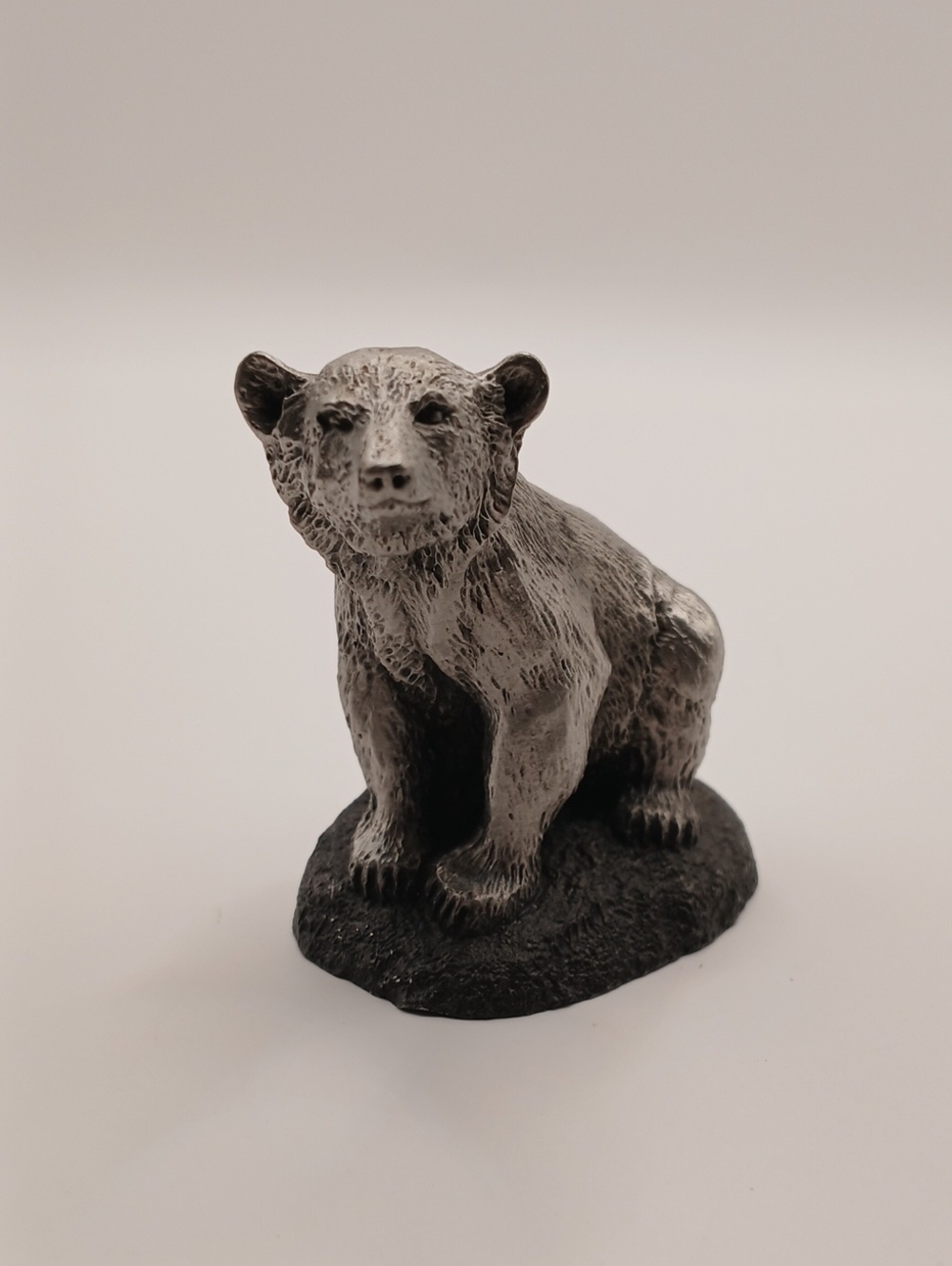 VTG Pewter Bear Herman L. Deaton Signed 2"